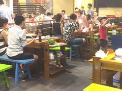 大堂-两三事小郡肝串串香火锅(桂庙店)