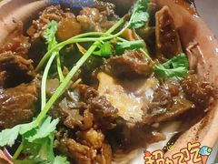 -雄伟美食(高沙中街店)