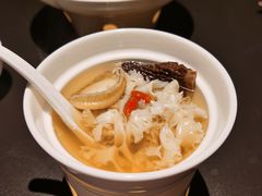 -三利音·玖弄小鲜(浦东嘉里城店)