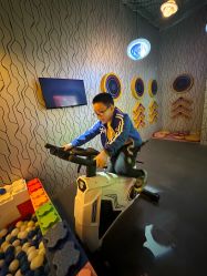 -疯狂冒险家-亲子密室-东坝店(金隅嘉品店)