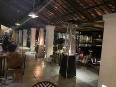 -喜洲吧·江畔老船厂·庭院餐厅(喜临院店)