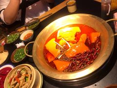 -王婆乔鲜鱼自助火锅(蜀汉路店)