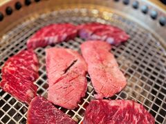 -铭牛烧肉·和牛海鲜自助(高新月牙湖店)
