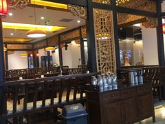 -小天鹅火锅·一线江景洪鼎旗舰店(洪崖洞店)