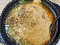 -小街曹师傅砂锅麻辣烫(亚泰大街店)