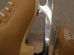 -冰纷万象滑冰场(二七万象城店)