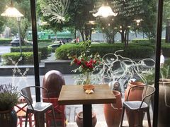 -童年小筑餐厅(申花路店)