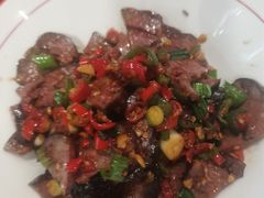 -富正毅三下锅(体育馆店)