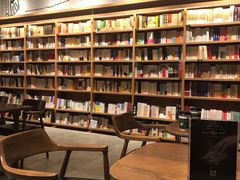 -百新书局(尚悦湾店)
