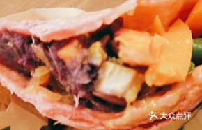 Portuguese Curry Chicken Roll