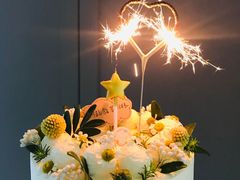 -小苍兰风铃草蛋糕甜品(沈阳店)