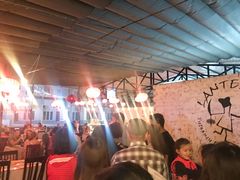 -Lanterns Vietnamese Restaurant