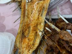-布尔津河堤夜市