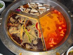 -廖掌柜·重庆鲜货火锅(上海首店)