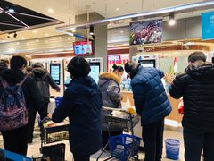 等位区-盒马鲜生(宝地店)