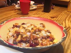 宫爆鸡丁-兔槽江湖菜·重庆璧山兔(水围店)