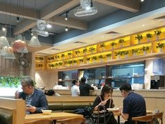 大堂-蓉李记成都名小吃(罗湖火车站店)