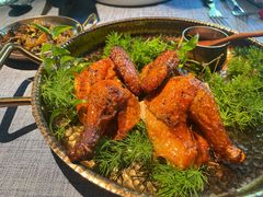 -弦月窗LUNETTE BY AMANDA(复兴路店)