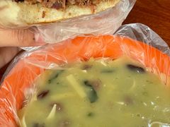 -老西关黄老太牛肉烧饼