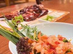 版纳青芒果舂虾仁-老滇山寨•云南特色菜•地方菜•民族风情歌舞表演(金碧店)
