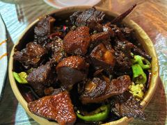 砂钵黑鸭-神仙钵湘香土菜馆(光华路店)