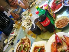 -鑫悦楼煎蟹·16年海鲜大排档