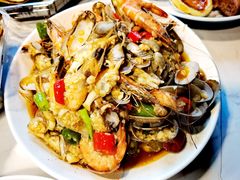 -爱永尚海鲜自助火锅烤肉(恩施店)