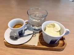 -LAVAZZA拉瓦萨咖啡(中航城君尚购物中心店)