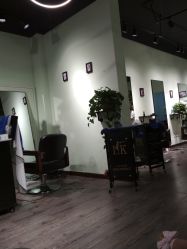 点击看大图 -初心HAlRSALON烫染接发