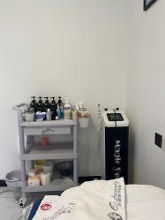 -E.beauty驻颜·痘敏肌调理中心