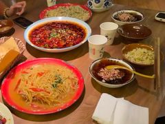 -先启半步颠小酒馆(虹桥龙湖天街店)