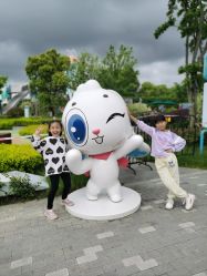 -季高兔窝窝亲子园(上海薰衣草公园店)