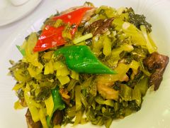 酸菜炒大肠-惠爱餐厅