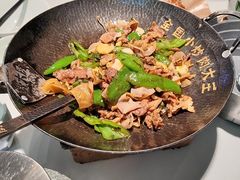 -费大厨辣椒炒肉(黄兴中心广场店)