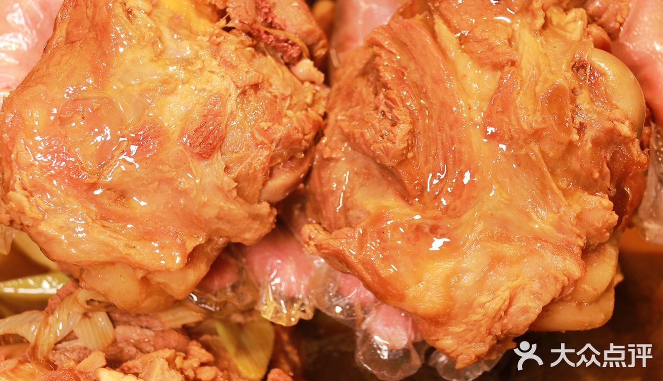 嘎嘎香的铁锅炖