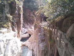 -鄣山大峡谷