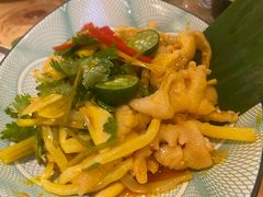 越式酸辣鸡爪-越美小馆·越南料理(曲江店)