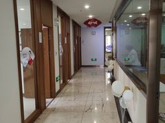 -优诺口腔·VIP尊享中心(爱建机构)