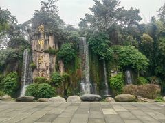 -峨眉山报国寺