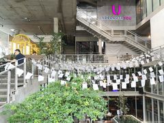 -ROAST coffee & eatery