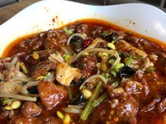 麻辣水煮牛肉-東舍食唐精品陕菜馆