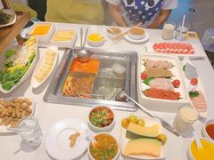 -海底捞火锅(长宁路龙之梦店)