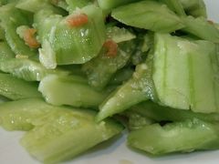 黄瓜钱炒海米-闯关东东北农家菜(崂山石老人店)
