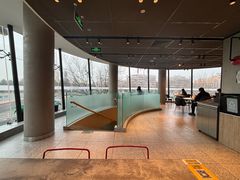 -麦当劳(展览路店)