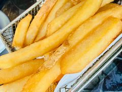 -BOURBON 玻本美式餐厅酒吧(虹桥新天地店)