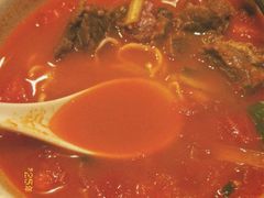 番茄牛腩面-寻裕记·现炒浇头面(人民广场店)