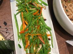 五彩花菇荷兰豆-云海肴·汽锅鸡·云南菜(领展购物广场·中关村店)