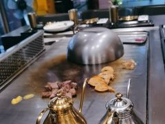 -大神太神·铁板烧(瑞虹天地月亮湾店)