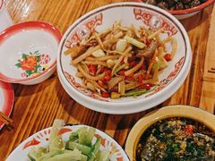 -冶建镜子·老南昌大排档·江西虾王(总店)