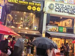 -BHC炸鸡(明洞总店)